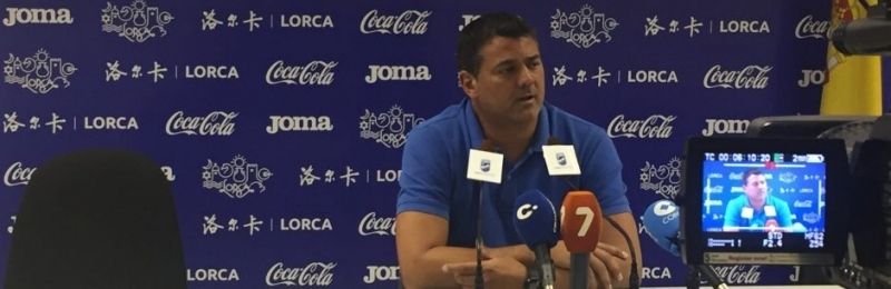 Julio Algar: 'No será fácil, el Recre es un grande de nuestro fútbol'