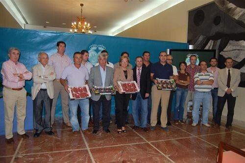 Freshuelva presenta su video institucional de campaña en la Diputación de Huelva