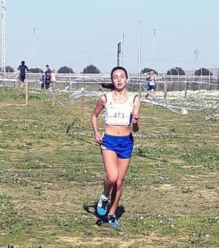 Zenobia Benítez y Pedro Rebollo se coronan en el III Cross Miguel Beltrán