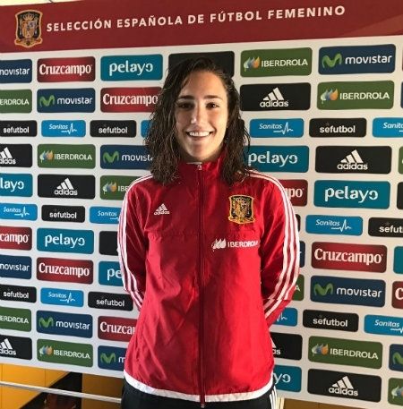 Sara Serrat completa su tercer día de trabajo con la Selección Española