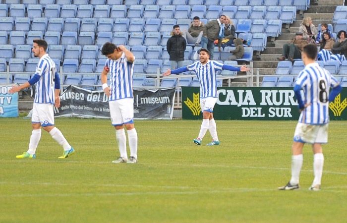 Entre el desastre y la vergüenza (2-4)