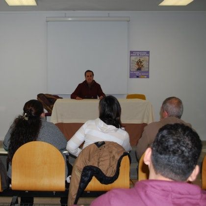 Cobos Wilkins visita el club de lectura de la prisión provincial que lleva su nombre