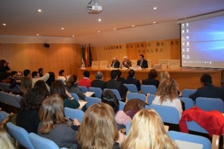 Los abogados onubenses se forman sobre las últimas reformas y los nuevos retos de la justicia penal