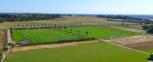 Islantilla potencia su Ciudad del Fútbol acogiendo los 'stages' del Borussia Dortmund y el Stuttgart