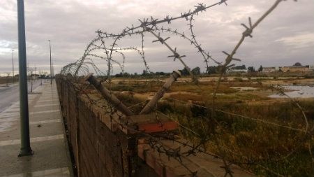 Mesa de la Ria considera 'obsceno' que la Junta premie a AIQBE en el Día de Andalucía