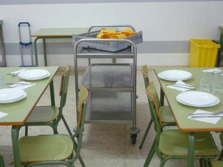 CSIF denuncia “la saturación” de los comedores escolares en la provincia onubense por falta de personal