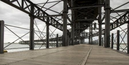 Cien mil euros para rehabilitar el entablado del Muelle de Riotinto