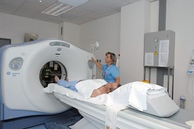 Los médicos de atención primaria podrán prescribir pruebas diagnósticas complejas para agilizar la detección de enfermedades graves