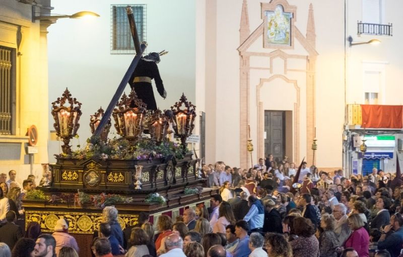 Estreno espléndido y radiante