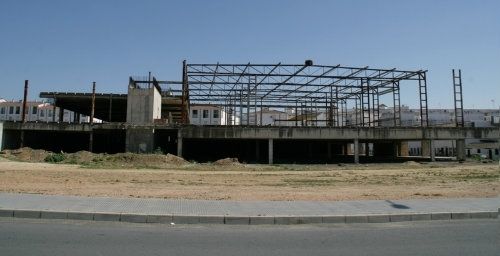 El Ayuntamiento denuncia que “el macro proyecto” del pabellón de exposiciones costará a los cartayeros más de 5 millones de euros