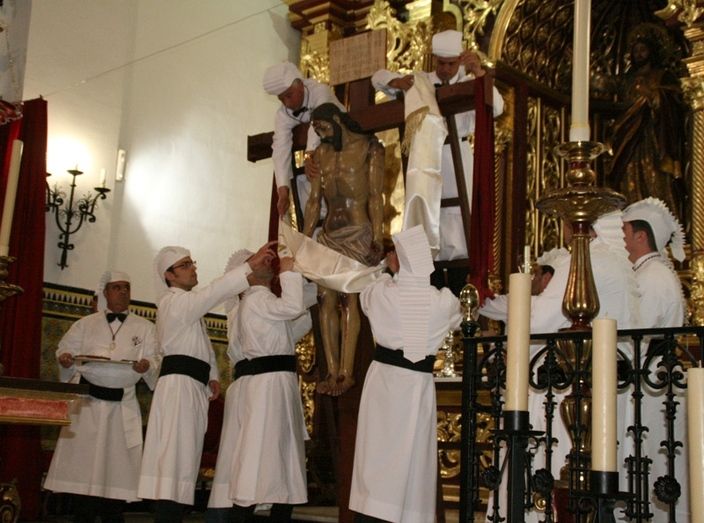La Oración en el Huerto y la salida de la Hermandad del Cautivo y la Esperanza retoman la Semana Santa de Cartaya
