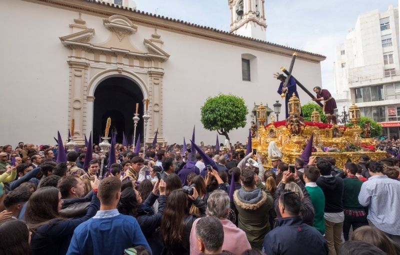 El Nazareno, eterno portador de una promesa a Huelva