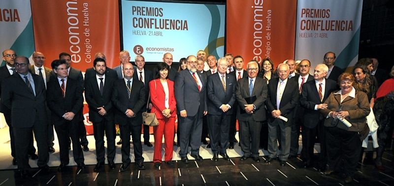 José Luis García Palacios al recibir el I Premio ‘Confluencia’: “Llevamos 25 años esperando que llegue el AVE”