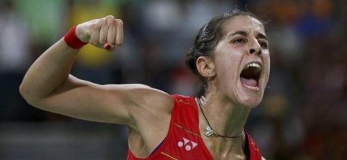 Triple corona europea para una brillante Carolina Marín
