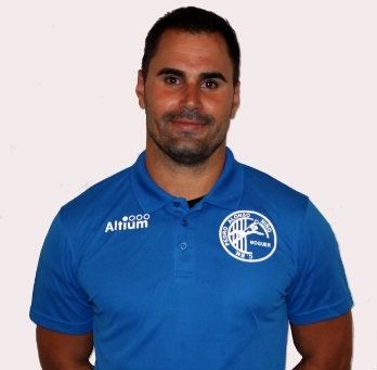 A la quinta va la vencida