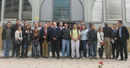 Técnicos portuarios de 12 países iberoamericanos conocen la gestión del Puerto de Huelva