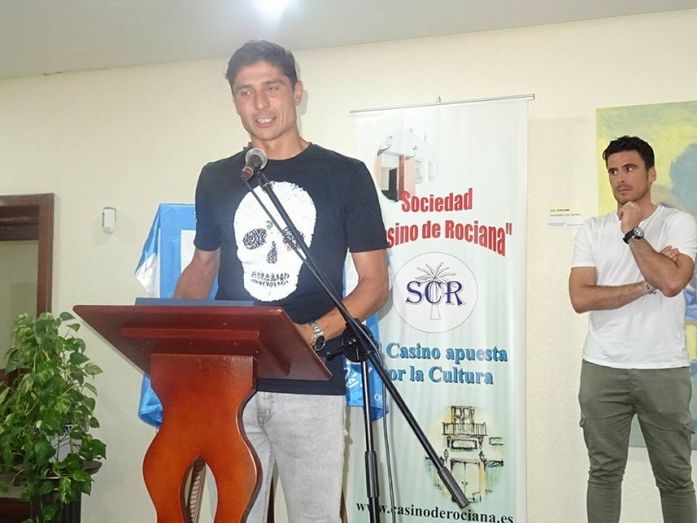 Emotivo homenaje de las peñas a Pavón, Jesús Vázquez, Zamora y a los trabajadores y extrabajadores del Decano