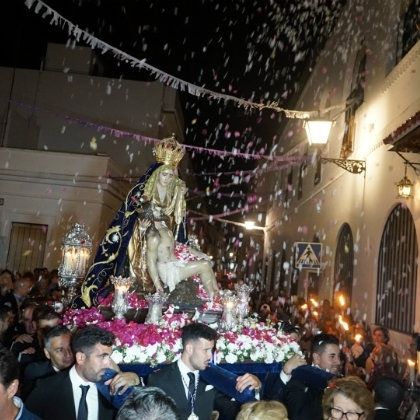 La Patrona de Ayamonte vuelve a su camarín tras un mes de peregrinaciones