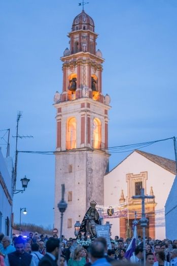 La Patrona de Ayamonte vuelve a su camarín tras un mes de peregrinaciones