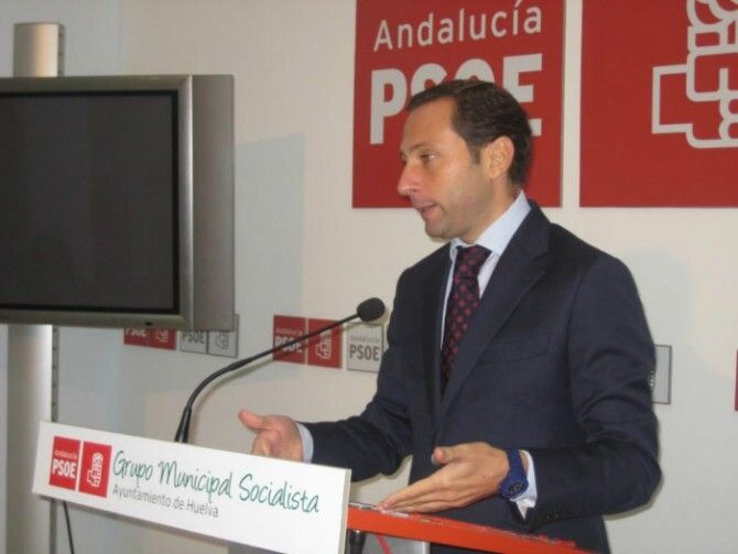 Márquez asegura que los técnicos municipales aconsejan se rectifique el proyecto del Tiro de Pichón