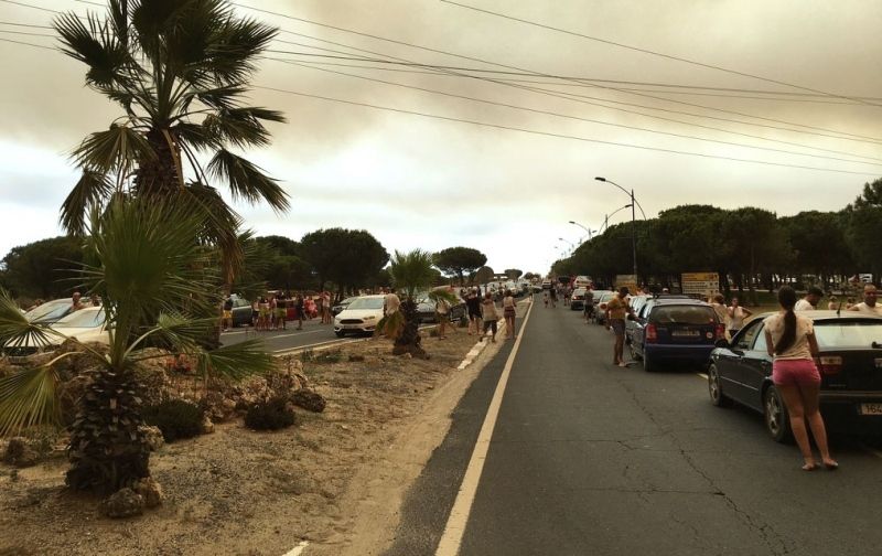 Matalascañas, aislada por carretera tras el cierre de la A-483