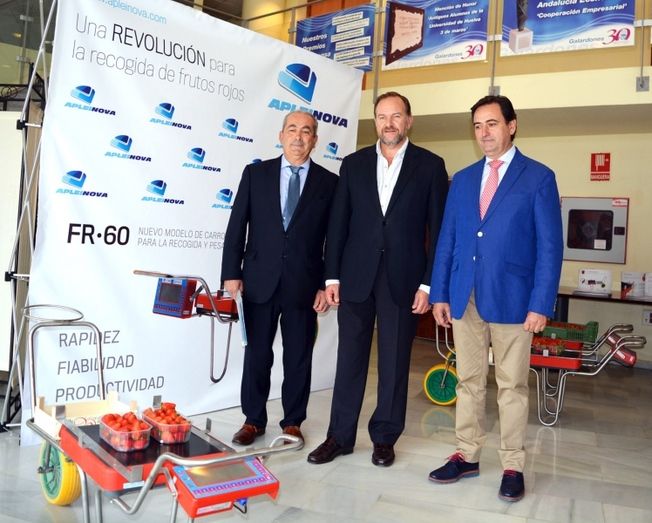 Apleinova, la última tecnología al servicio del sector de frutos rojos