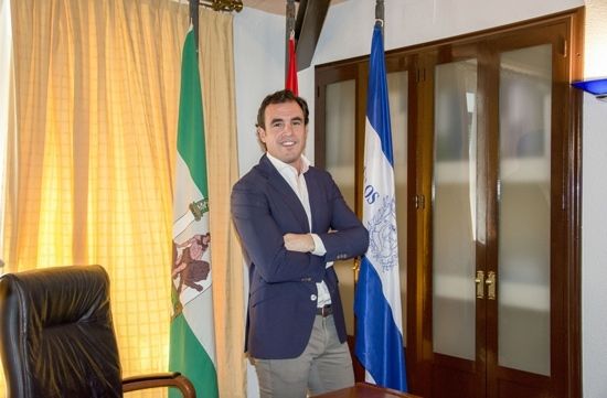 El pleno del Ayuntamiento de Bollullos vota este lunes la moción de censura contra el PSOE