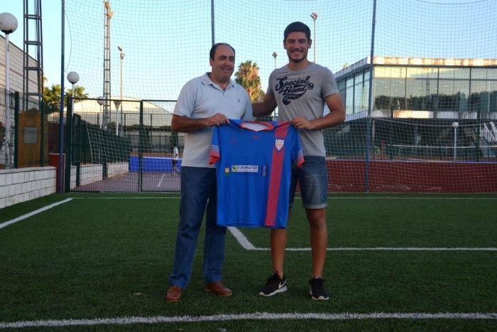 La Palma ficha al guardameta Rafa Tellado