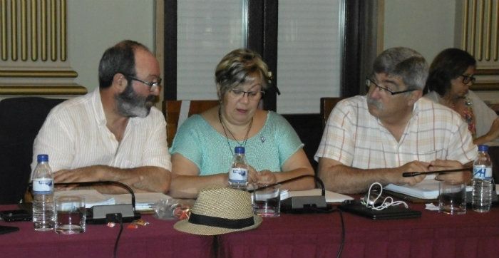 Izquierda Unida se suma a la petición del contrato entre el Recre y Eurosamop
