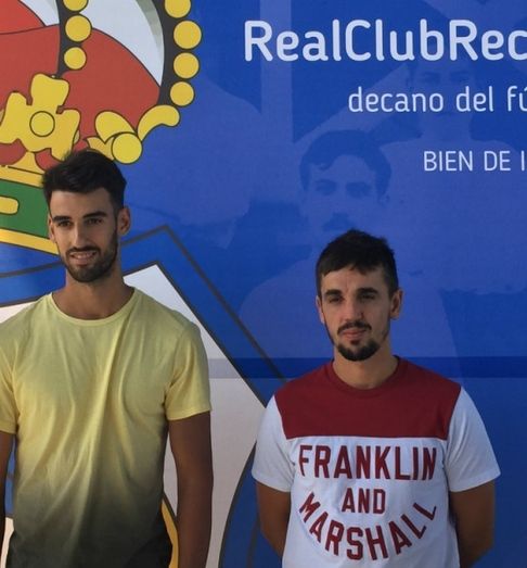 Carlos Calvo: 'El camino para ascender con el Recre es muy largo'