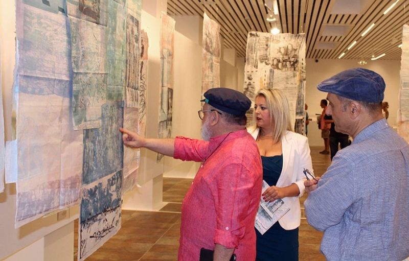 Néstor Goyanes inaugura sus 'Cartas a la Mar' en plena celebración de la partida colombina