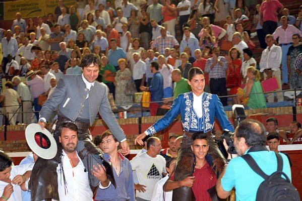 Andrés Romero y Lea Viçens cierran la feria en triunfo