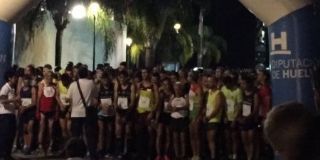 Adrián Andivia y Lidia Rodríguez se imponen en la IV Carrera Nocturna 'Entorno de La Rábida'