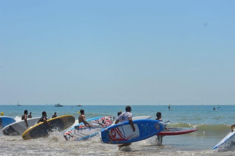 Punta Umbría celebra su XII Regata de Kite y la VIII de Paddle Surf