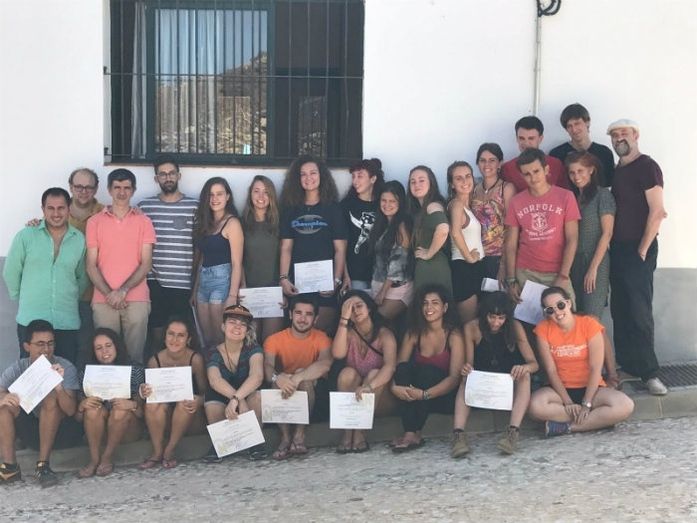 Jóvenes de diferentes comunidades autónomas valoran el patrimonio de la Sierra de Aracena a través del cine