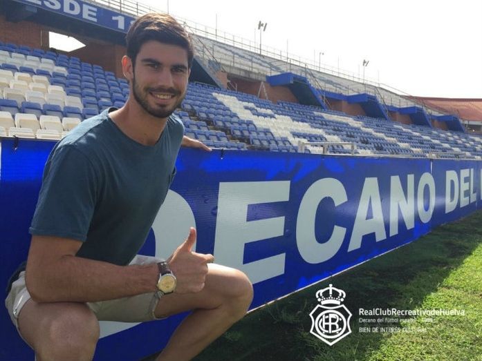 El defensa Nacho Monsalve llega cedido al Recreativo