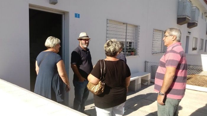 IU pide al Ayuntamiento que resuelva deficiencias en las viviendas de Marismas del Odiel y recoja los escombros de las derribadas en Santa Lucía