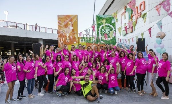 Más de 40 embarazadas celebran en Holea la llegada de sus bebés