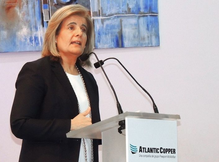 La ministra de Empleo inaugura la segunda edición de los encuentros Atlantic Copper