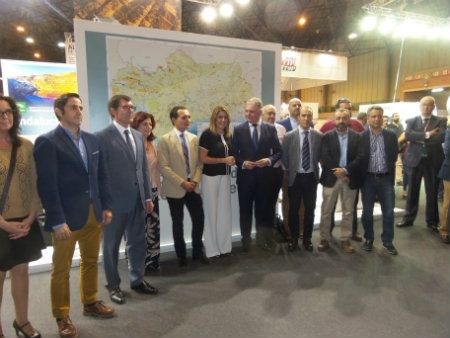 Diputación muestra el potencial de la minería onubense en el II Salón Internacional de la Minería Metálica