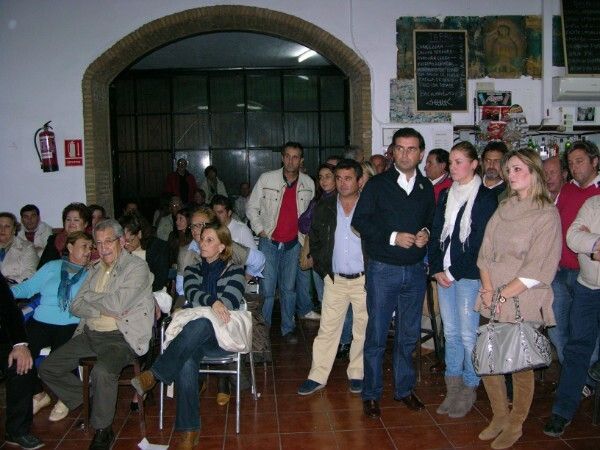 Moguer inaugura las 'Tabernas flamencas' con una gran asistencia de público