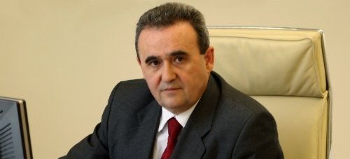 Fallece de un infarto Rafael López-Tarruella, director general de la Caja Rural del Sur