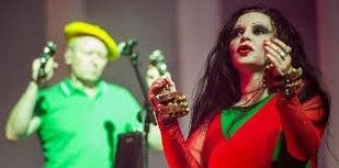 Arranca el congreso 'El Bienestar y la Música' con Santiago Segura, Alaska y Mario Vaquerizo