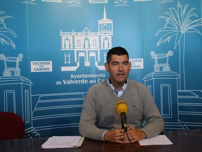 Valverde reclama a la Junta el pago del dinero adeudado correspondiente a la Patrica