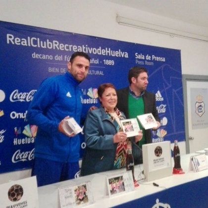 El Recre vuelve a mostrar su solidaridad uniéndose a 'Santa Águeda' en la lucha contra el Cáncer de Mama