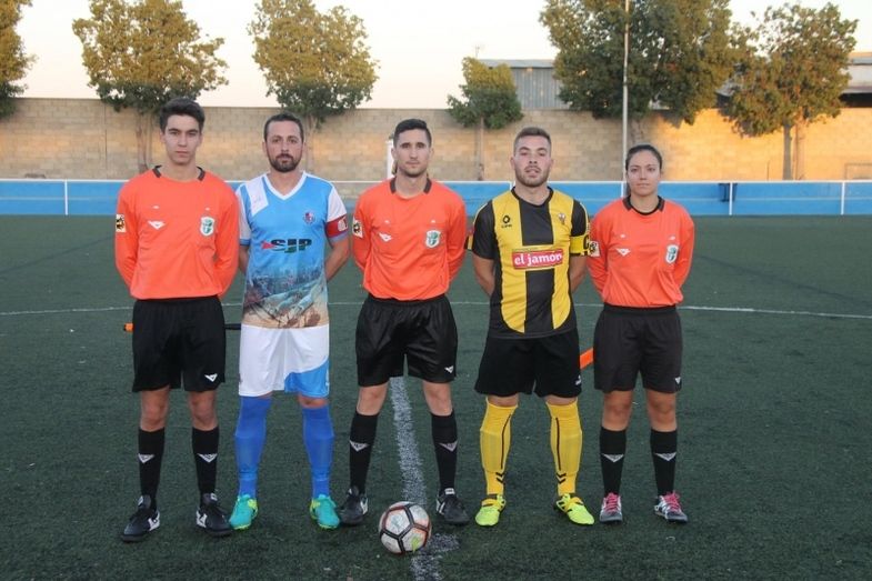 El San Juan-San Roque B, suspendido porque un asistente sufrió amenazas, escupitajos y el lanzamiento de pipas y un clip