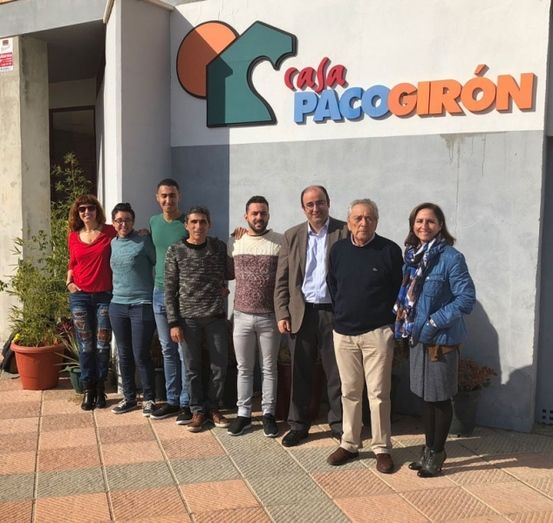 Aguas de Huelva y la UHU visitan la Casa Paco Girón y su programa 'Alojamiento con corazón'