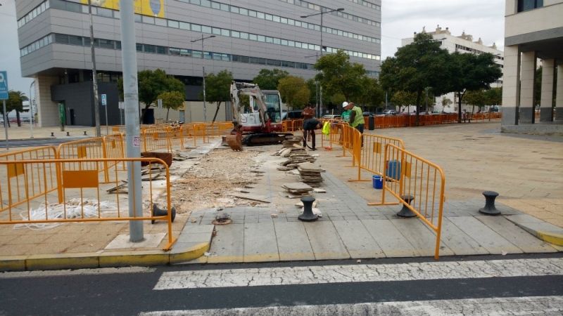 Comienzan las obras de la vía ciclista llamada a conectar el centro de Huelva con el campus del Carmen