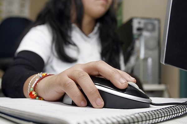 Juzgan este lunes a dos jóvenes por abuso sexual por Internet y el fiscal pide 12 y 8 años de cárcel