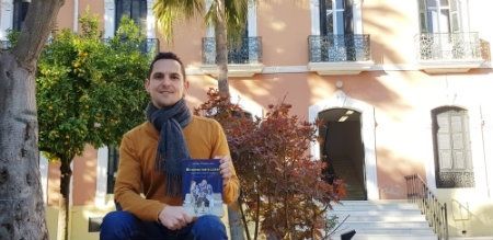 El periodista Juanma Garrido presenta el lunes día 11 de diciembre en la Casa Colón su libro 'No quiero verte llorar. Cuando Huelva resucitó al Decano'